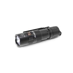 Fenix PD25R LED Taschenlampe mit Akku